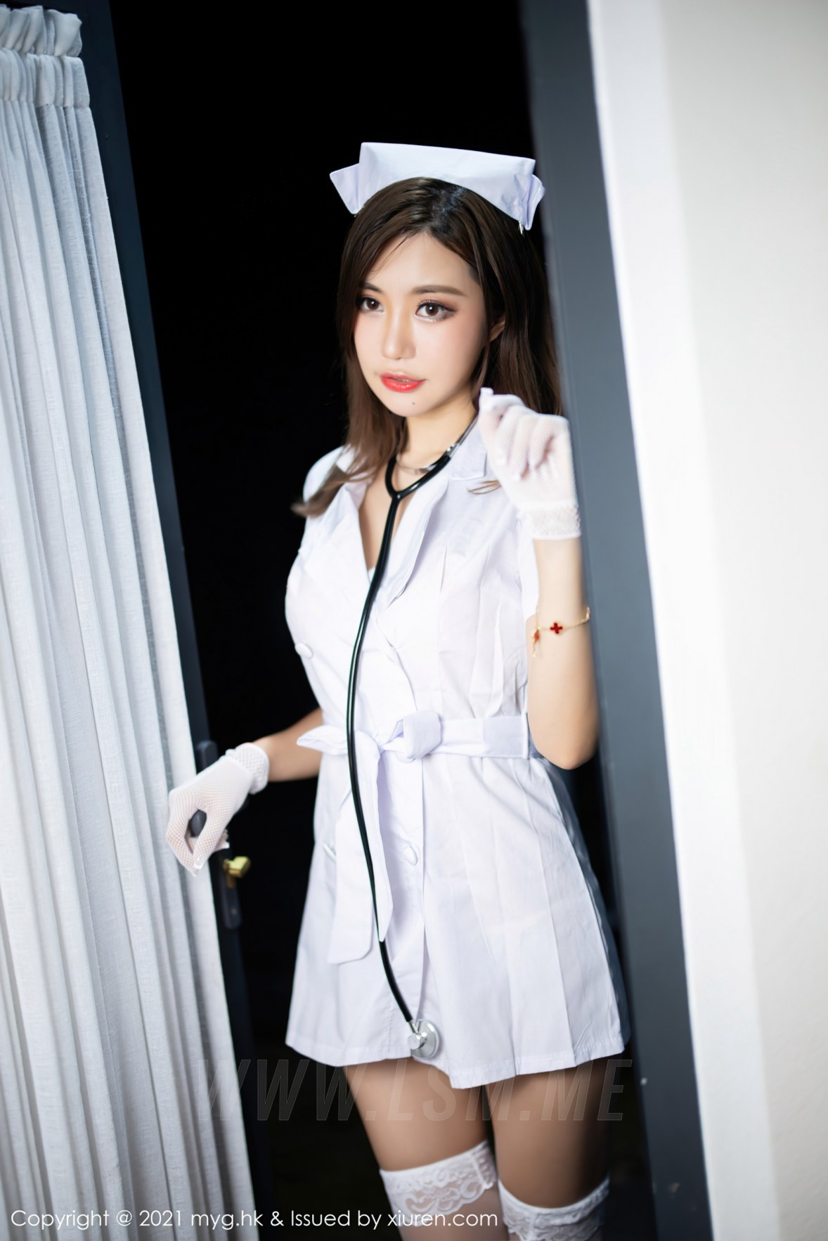 美女MM