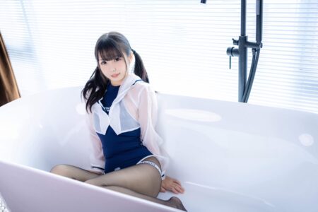 女性全捰艺术照写真