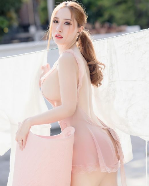 美女全身照